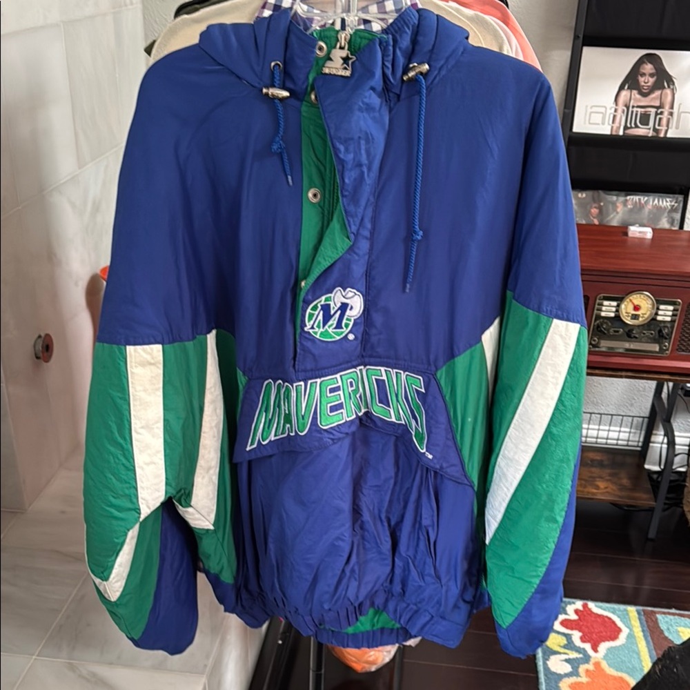 STARTER Blue and Green Dallas Mavericks Jacket